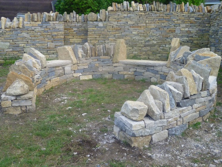 Memorial seat - Drystone Wall